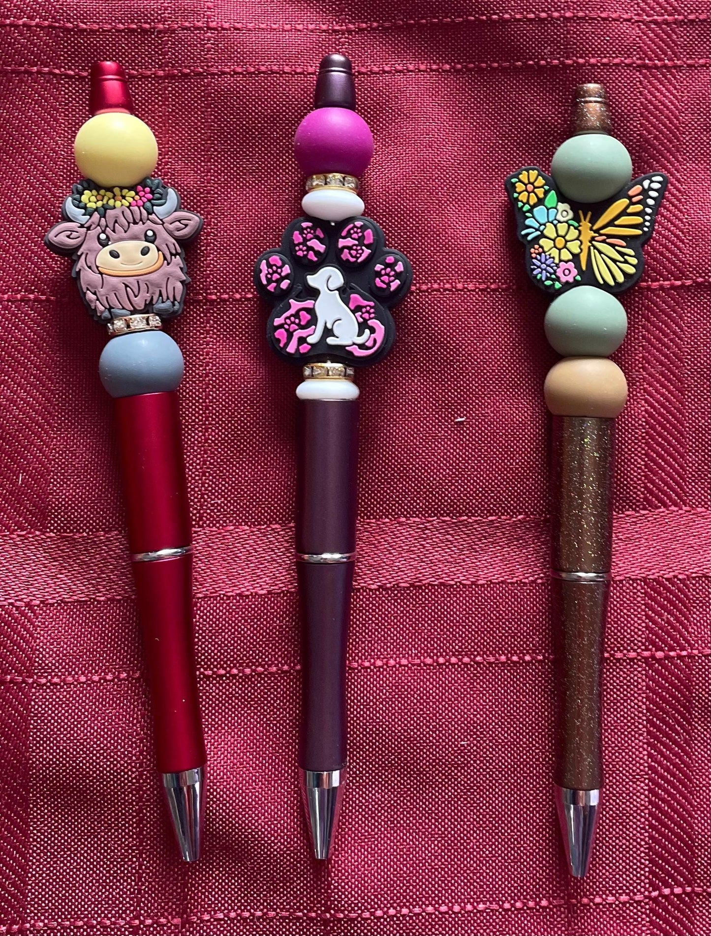 Beaded Pens with Highland Cow, Dog Paw, Butterfly Designs (Black Ink)
