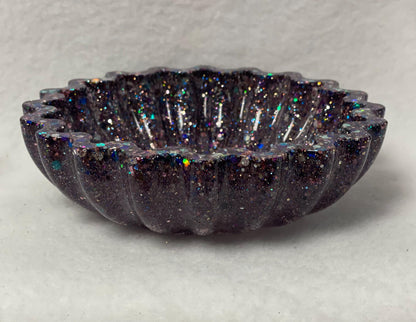 Glitter Resin Trinket Dish: Handmade Jewelry Storage Bowl