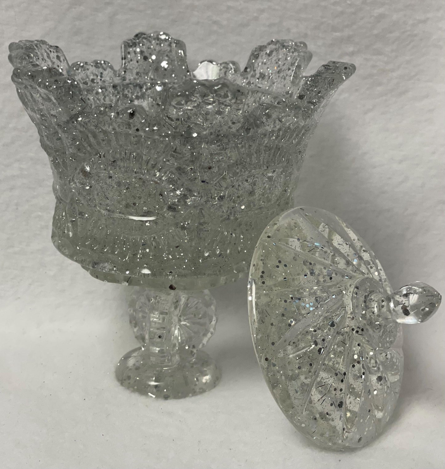 Resin trinket box/jewelry box