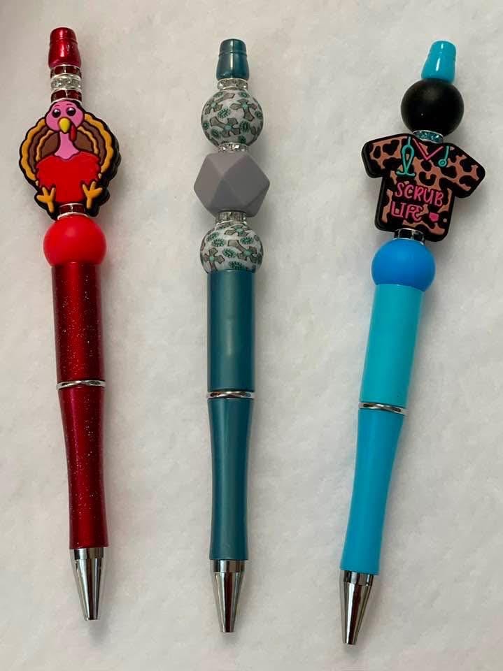 Beautiful and Cute Pens that have colorful beads