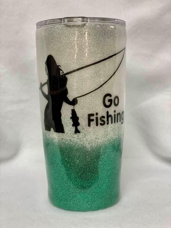 Enjoy a hot or cold beverage in this 20 ounce Tumbler