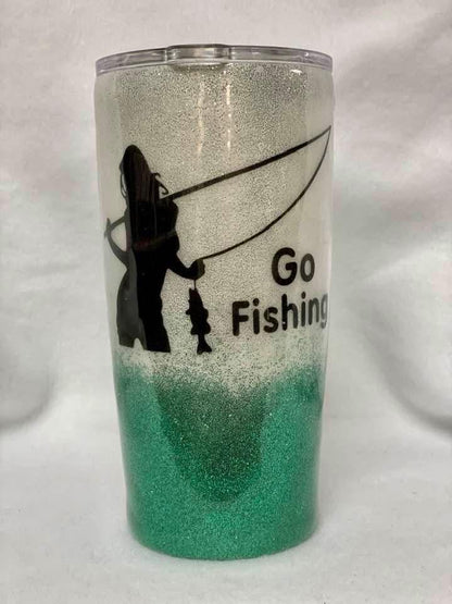 Enjoy a hot or cold beverage in this 20 ounce Tumbler