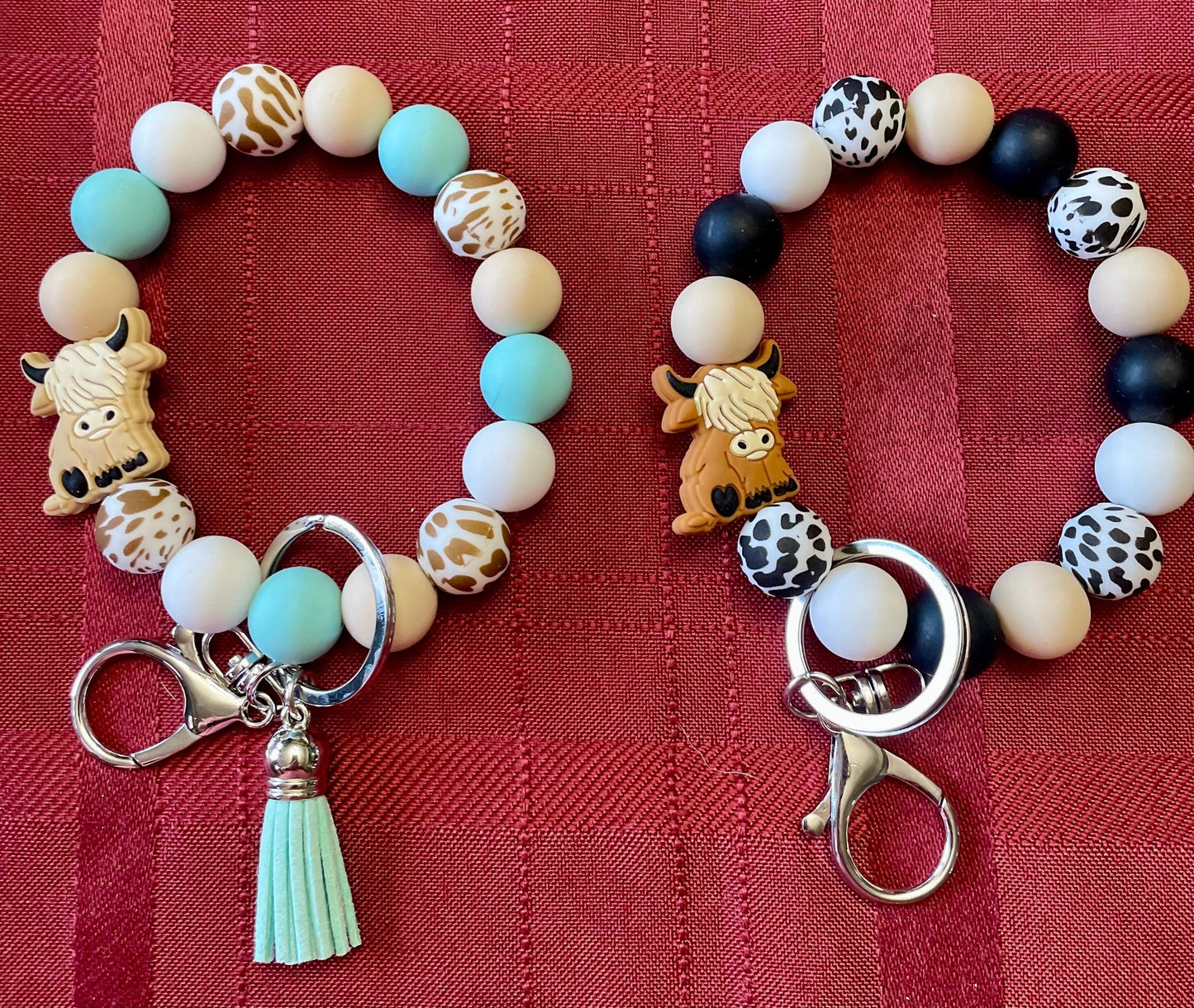 Beaded Highland Cow Keychain Bracelet with Tassel Accessory